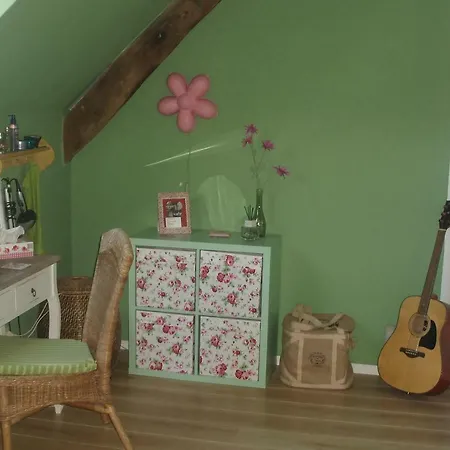 Homestay 'de Spiering' Leende
